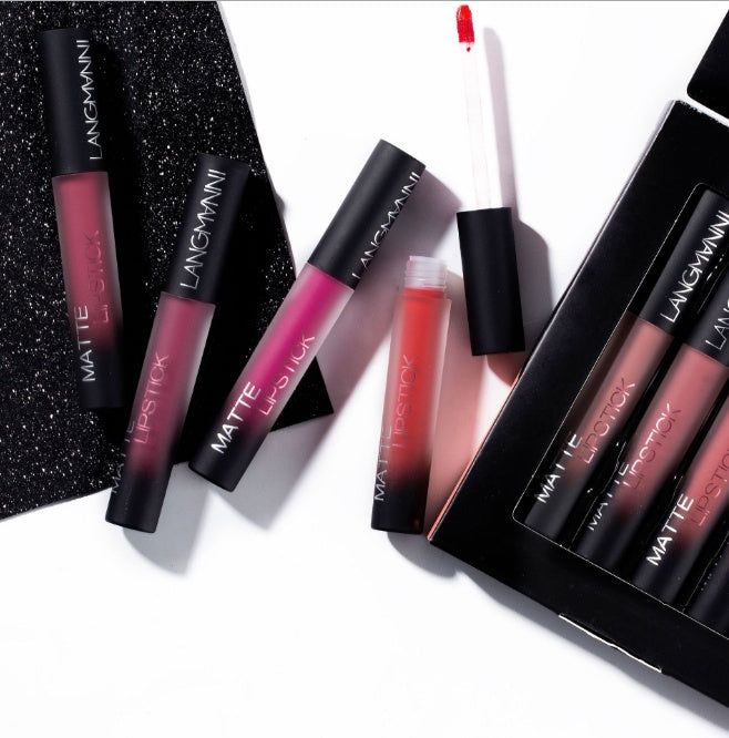 Matte Lipstick Waterproof Long-lasting Velvet Lipstick Set - The Luxe Glow 